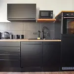 Apartment Essenfusion Wasserturm - Innenstadt Nahe Der Messe, Smarttv, Nespresso, Fully Kitchen Essen