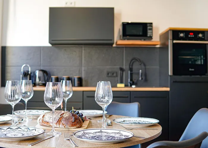 Essenfusion Wasserturm - Innenstadt Nahe Der Messe, Smarttv, Nespresso, Fully Kitchen Apartment Essen